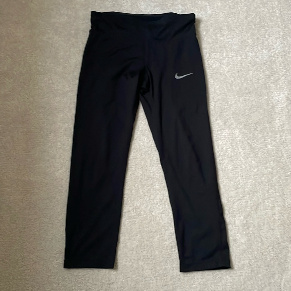 Nike Dri-fit cropped leggings